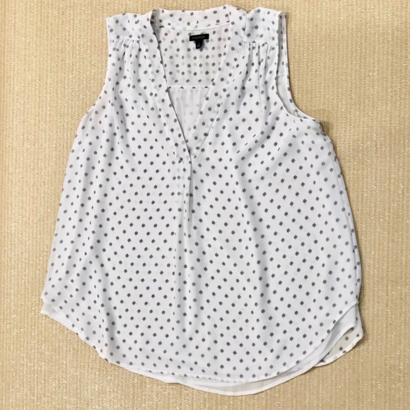 SOLD Ann Taylor 2Layer White Print Pleat Front Top - Picture 6 of 8